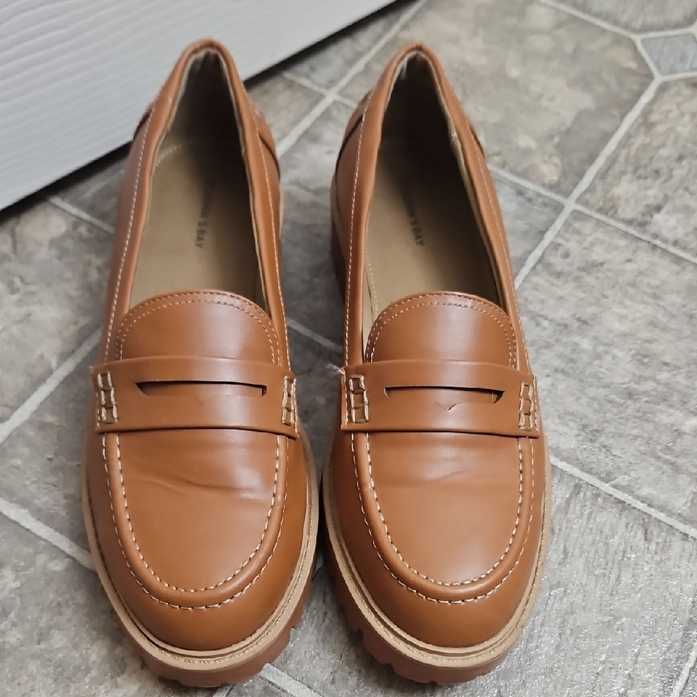 St John's Bay Tan Loafers